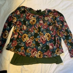 NWOT Bobeau long sleeve blouse